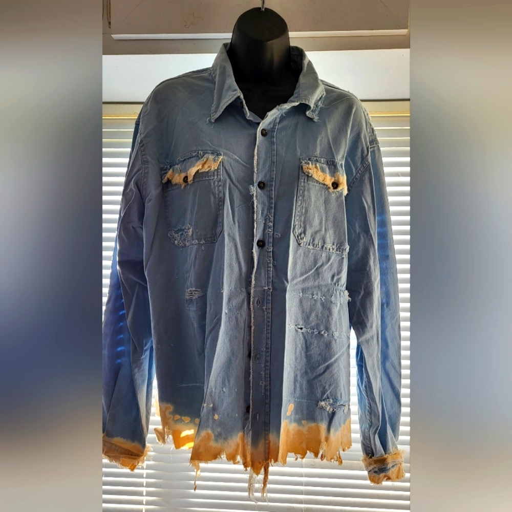 Vintage wrangler flex for comfort destroyed look stylish jean shirt size large